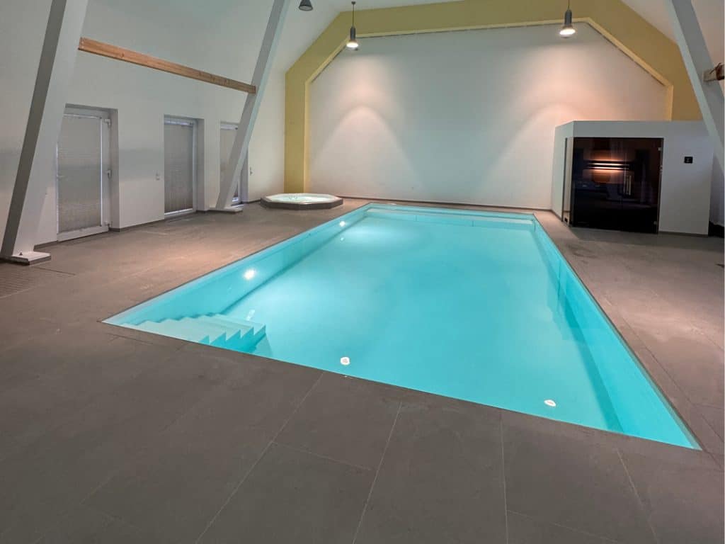 Private Schwimmbecken